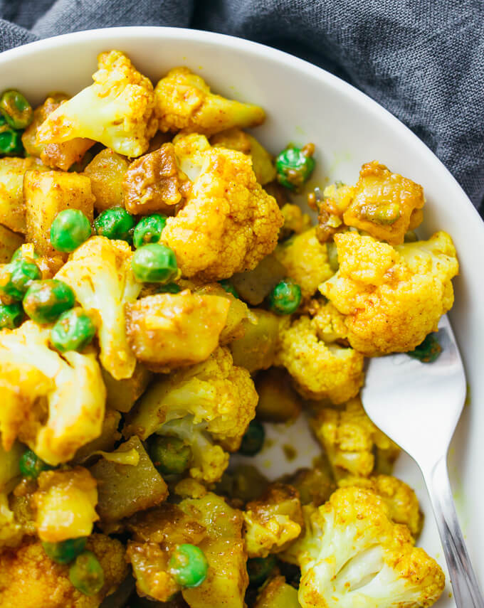 Golden cauliflower curry with potatoes