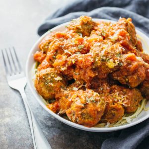 Meatballs in chipotle sauce