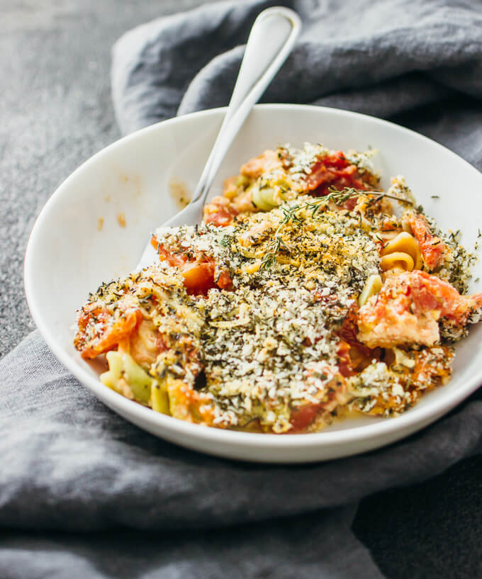 No-boil pasta casserole with chicken