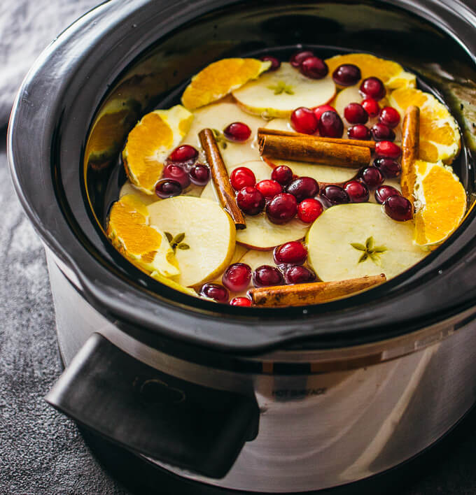 Slow cooker cranberry apple cider with cinnamon