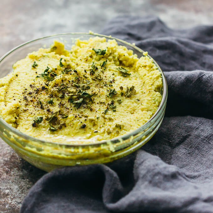 Roasted curry cauliflower dip