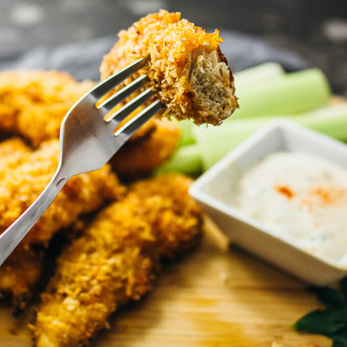 Baked chicken tenders with honey and cayenne
