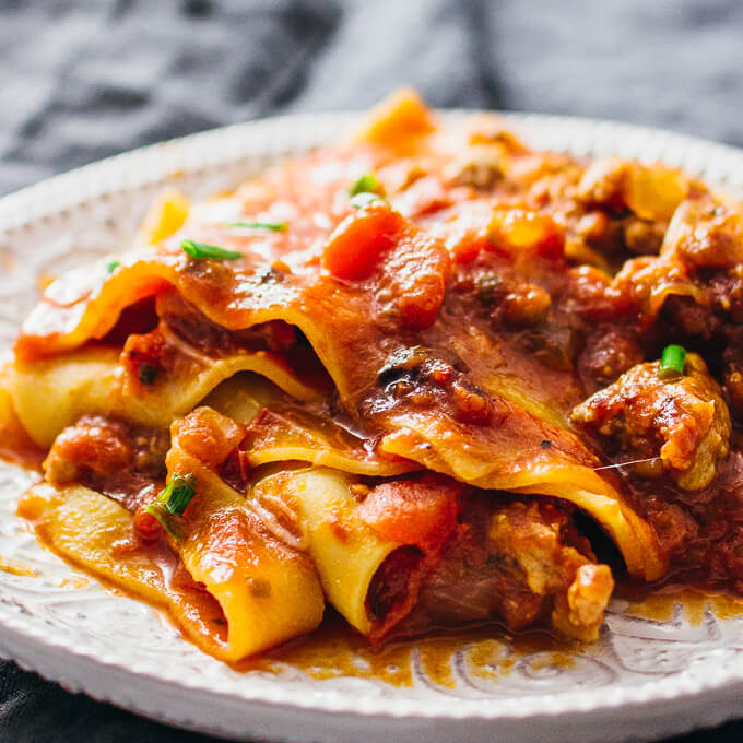 Easy no-bake skillet lasagna