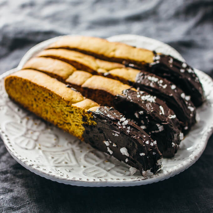 Gingerbread biscotti with chocolate and sea salt
