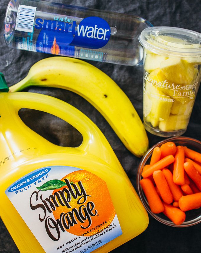 ingredients for making pineapple smoothie