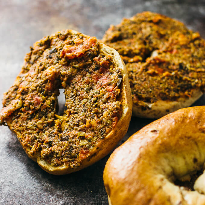 Sun-dried tomato tapenade bagels