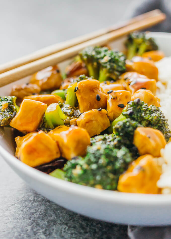 close up view of teriyaki chicken bowl