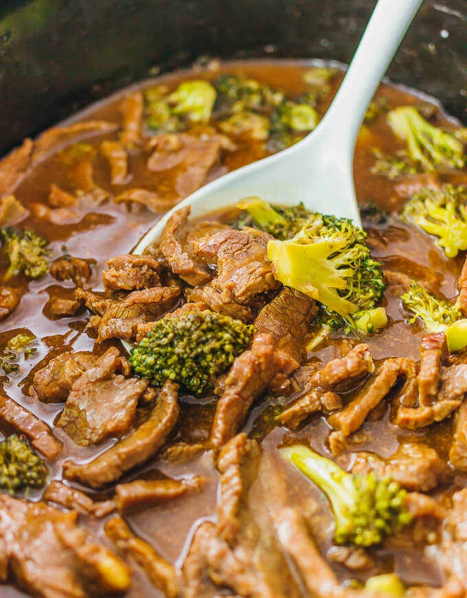 beef and broccoli in a slow cooker