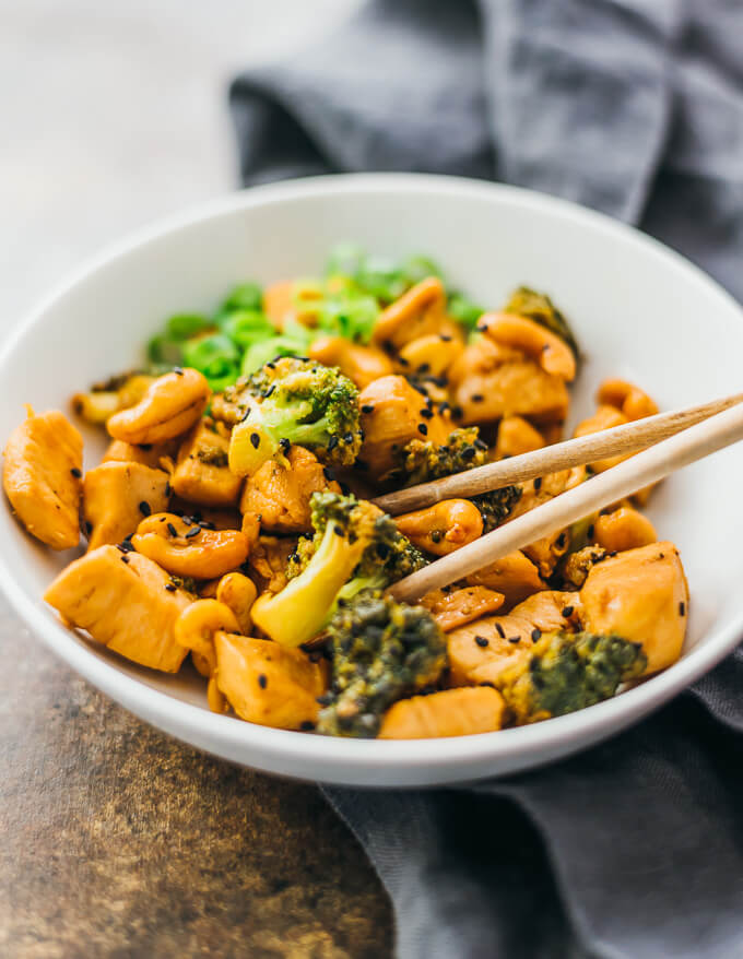 close up view of cashew chicken and broccoli