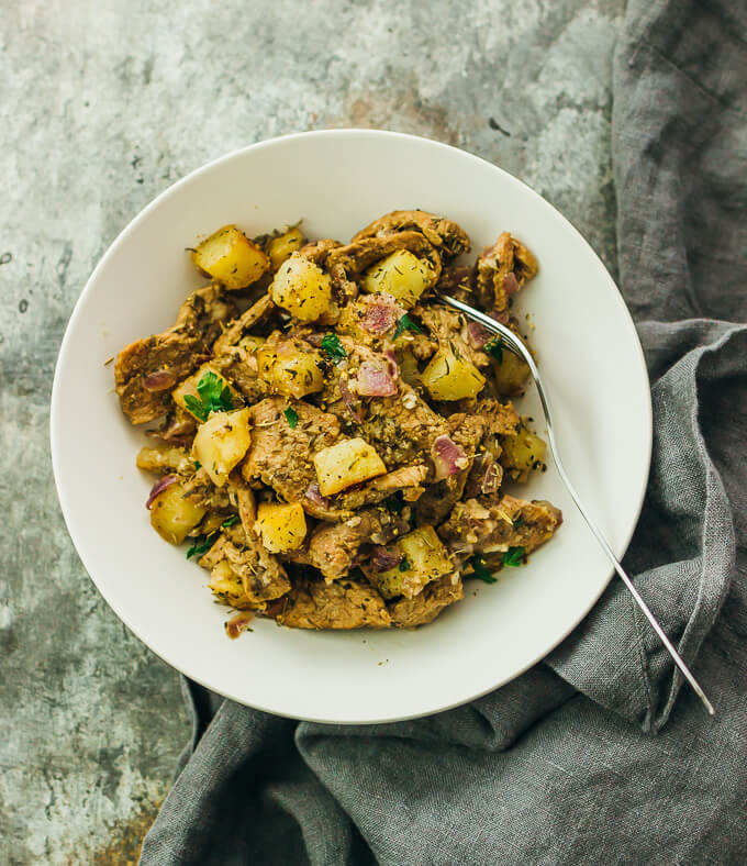 Garlic Herb Steak and Potatoes Skillet - Savory Tooth