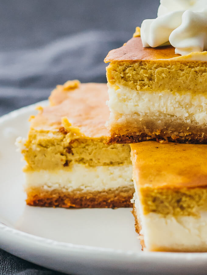 close up view of pumpkin cheesecake bars