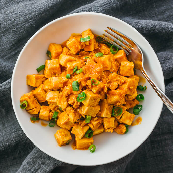 overhead view of tofu stir fry