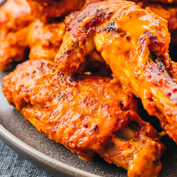 close up view of chicken wings