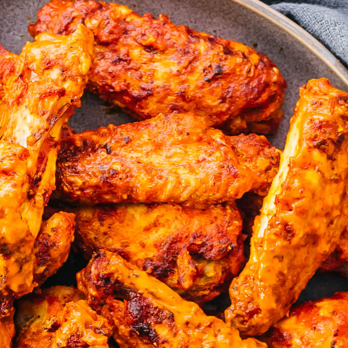 close up view of chicken wings