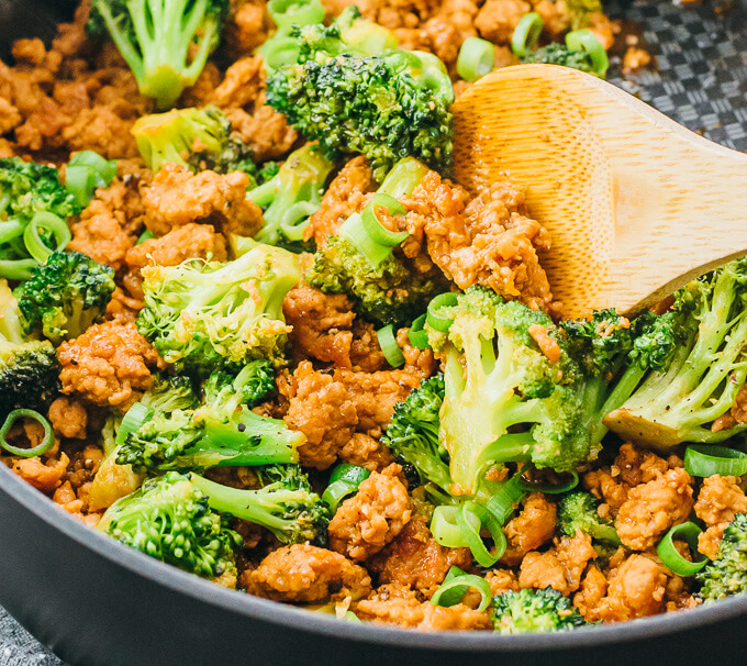 Simple Pork Stir Fry With Broccoli (Keto) - Savory Tooth