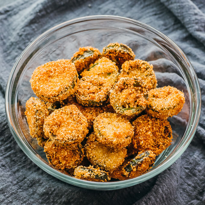 crispy fried jalapeño slices