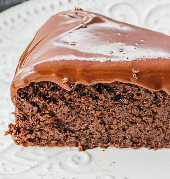 Keto Chocolate Cake Using Coconut Flour - Savory Tooth