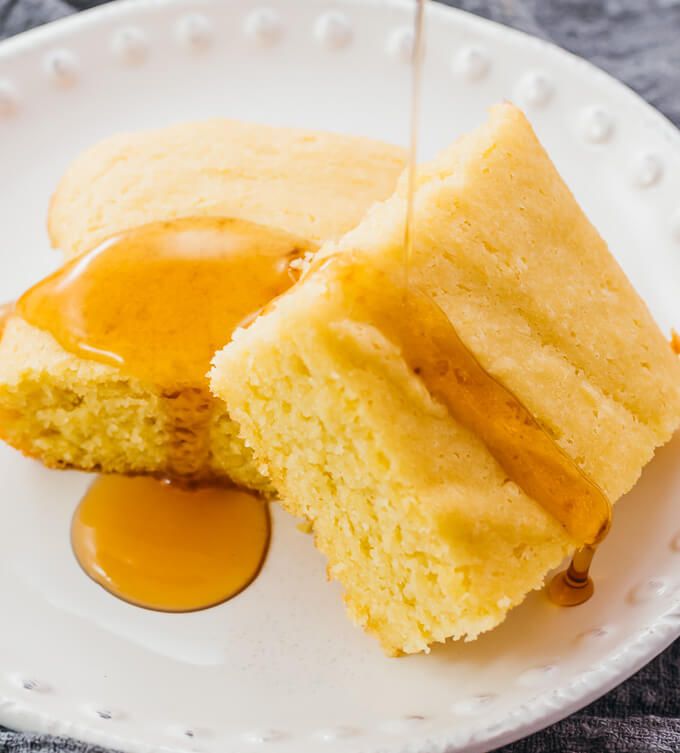 drizzling sugar free syrup over cornbread