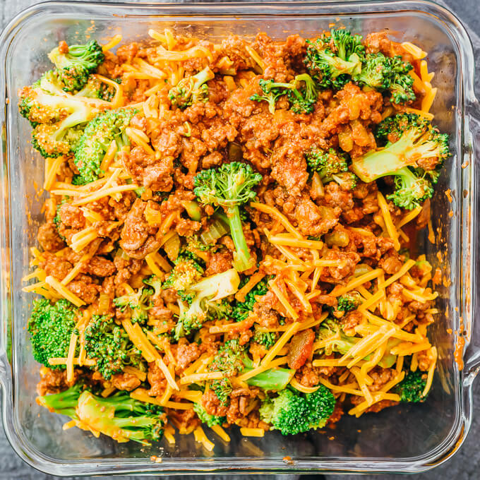 ground beef mixed with broccoli in casserole dish