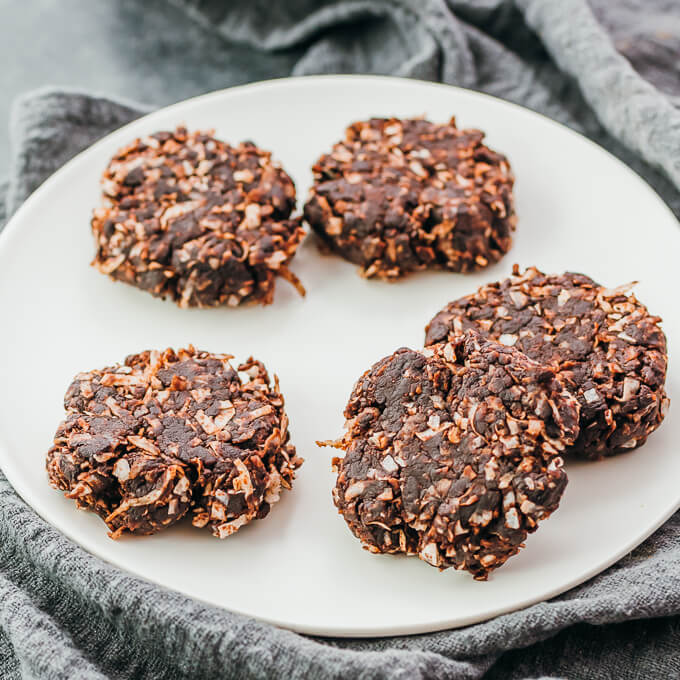 no bake cookies served on white plate