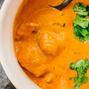 close up view of chicken tikka masala