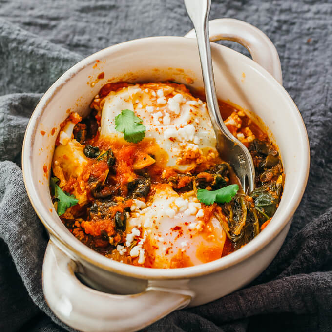 keto spinach shakshuka in serving bowl