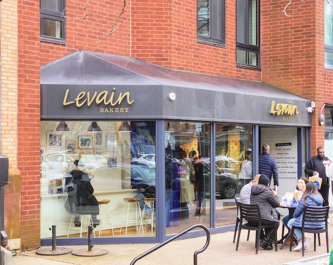 exterior of Levain Bakery